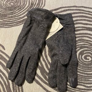 Bass Gloves